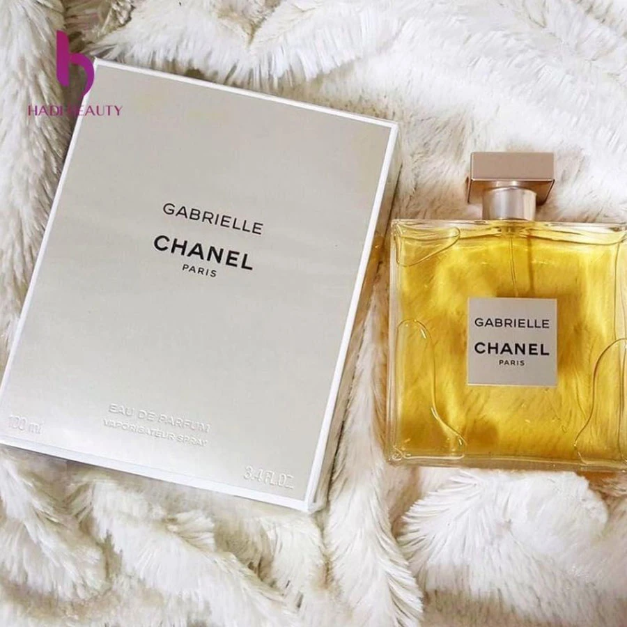 Một trong các loại nước hoa Chanel phảng phất hương hoa trắng - Chanel Gabrielle EDP