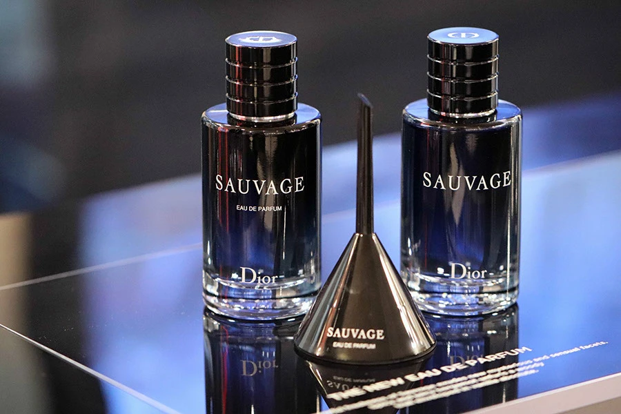 Mùi hương nước hoa nam Dior Sauvage Eau De Parfum 