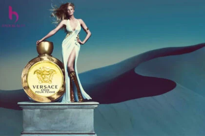 Versace Eros Pour Femme là một trong nhiều nước hoa Versace nữ mùi nào thơm và lưu hương lâu nhất
