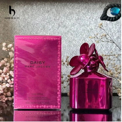 Daisy Pink Shine Edition là một trong các dòng nước hoa Marc Jacob có thiết kế màu hồng tươi tắn