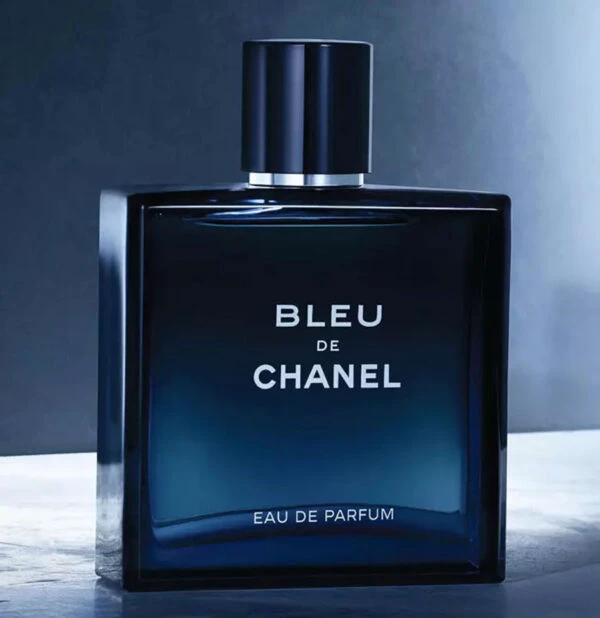 Câu chuyện về Chanel Bleu De Chanel Eau De Toilette lôi cuốn