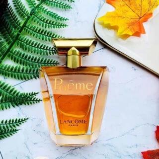 Lancome Poeme với hương thơm phong phú