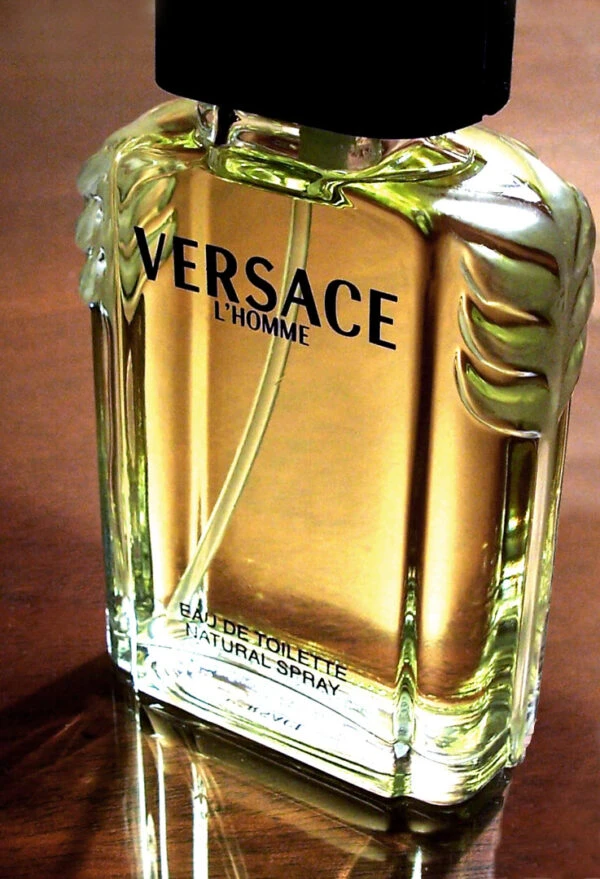 năng động, hiện đại với nước hoa Versace L'homme