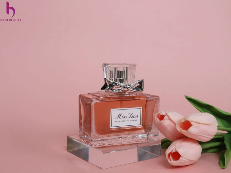 Thiết kế của nước hoa Miss Dior Absolutely Blooming