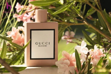 Thiết kế của Gucci Bloom có dạng hình vuông cầm chắc tay