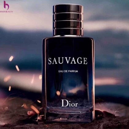 Dior sauvage với thiết kế chai trưởng thành lịch lãm